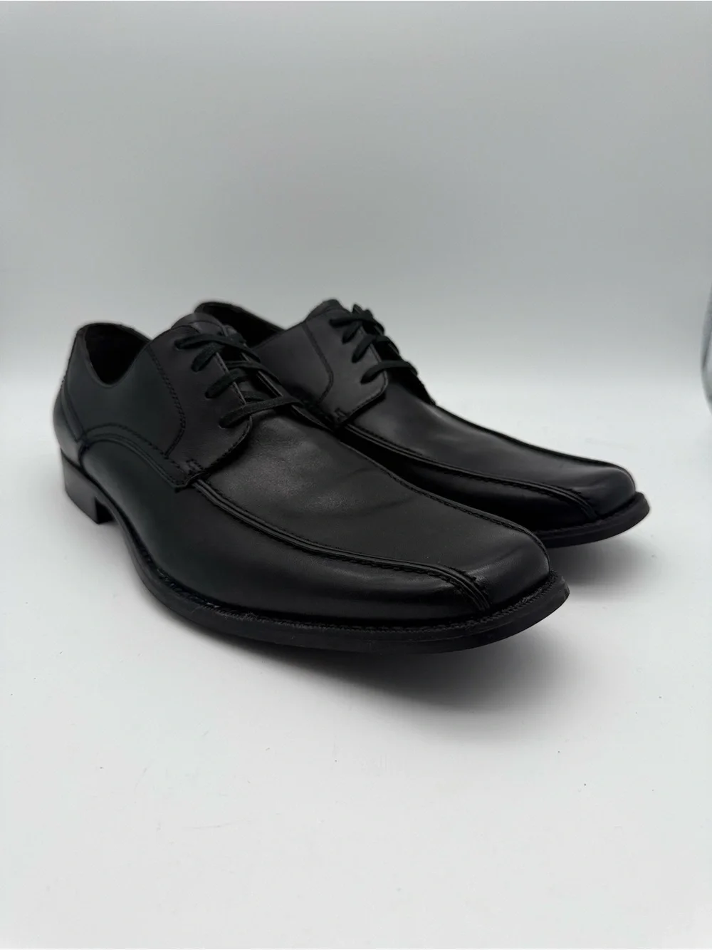 BRAND NEW Kenneth Cole New York Smart Move Black Bicycle Toe Oxford Sz US 10.5